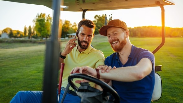 2 green fees + buggy